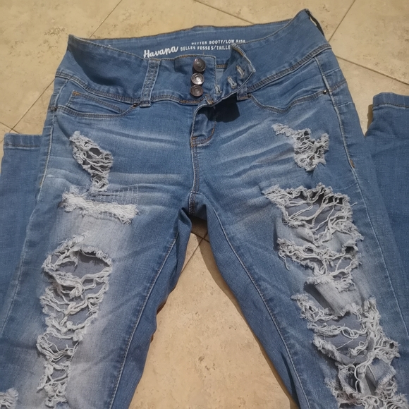 Havana Better Booty Low Rise! - Picture 2 of 9